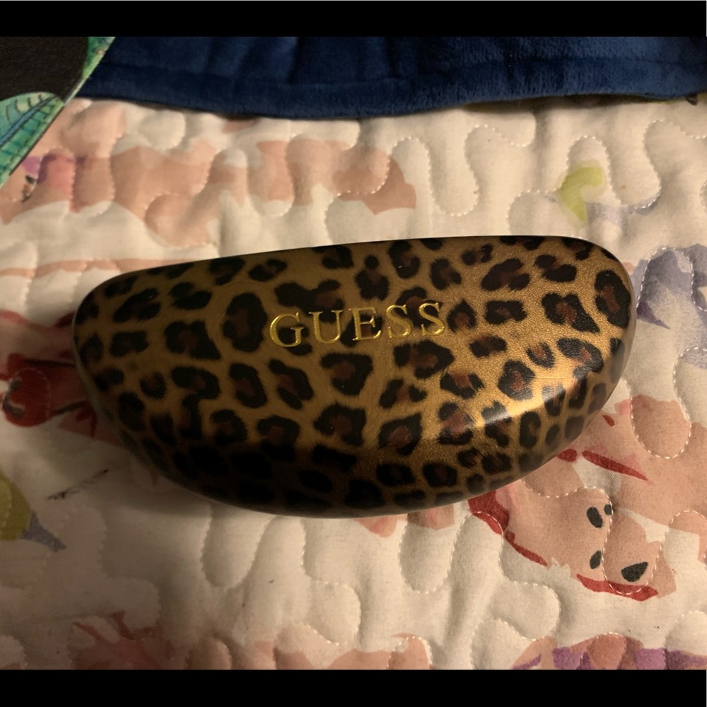 Guess Glasses Case